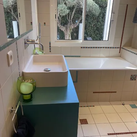 La Saint Jean Bas De * La Ciotat