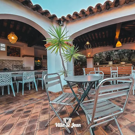 La Saint Jean Bas De