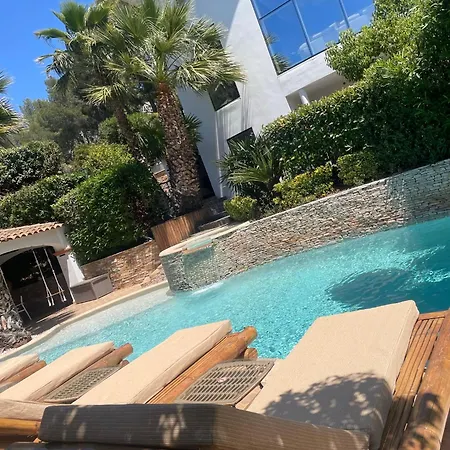 La Saint Jean Bas De *