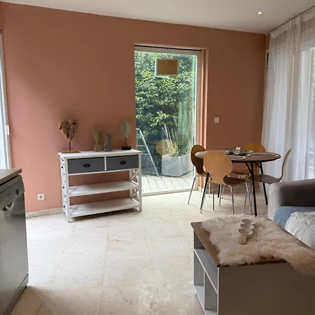 La Saint Jean Bas De *